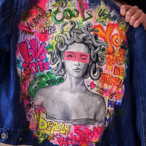Vintage Denim Jacket Medusa Women's M Size Hand Painted Art - Picture 4 of 4